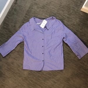 Never worn button down shirt from Zara, with tags